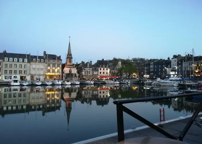 Le Clos Des Hortensias Toutainville